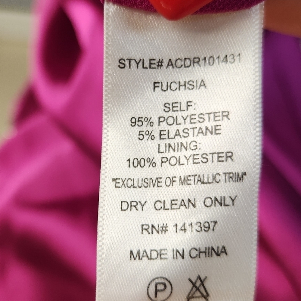 Revolve ASTR the label NWOT Anika Dress in Fuchsia Size Small - Picture 4 of 13